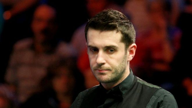 获黄金球拍仅10天，28岁樊振东再迎喜讯，努力多年成父亲最大骄傲