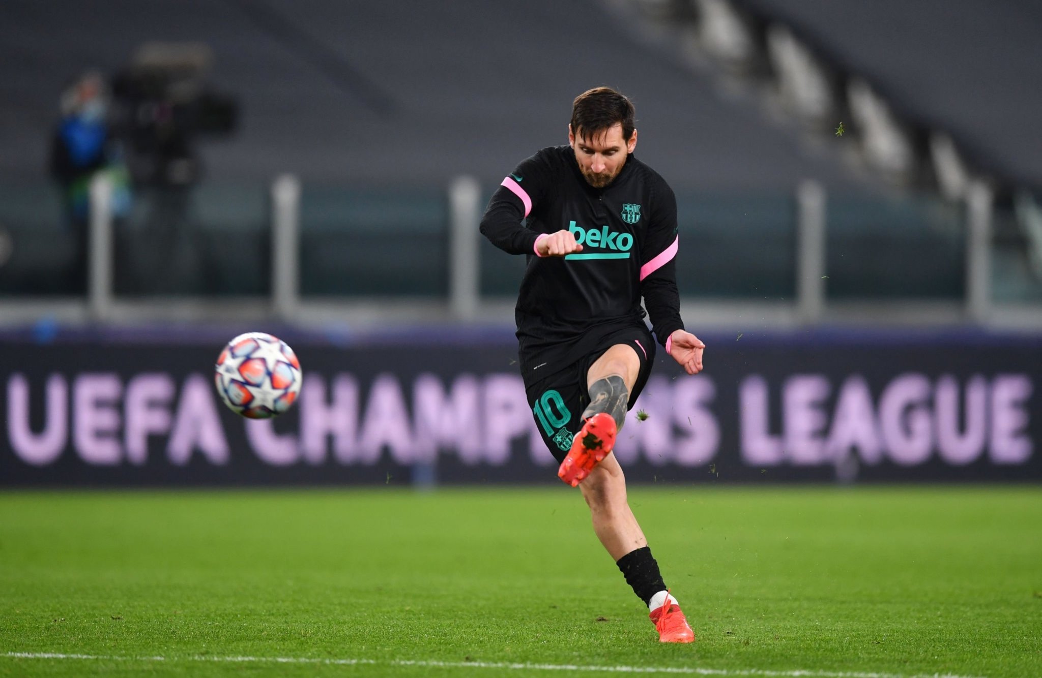 球员临场的 球员临场的