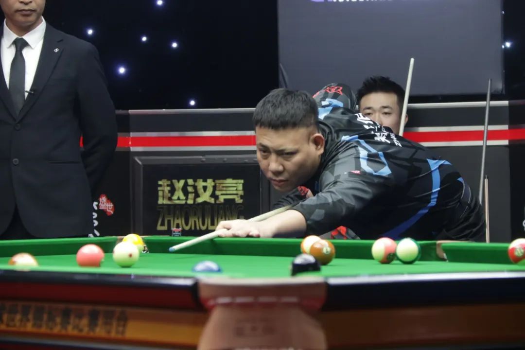 的双重考验 的双重考验