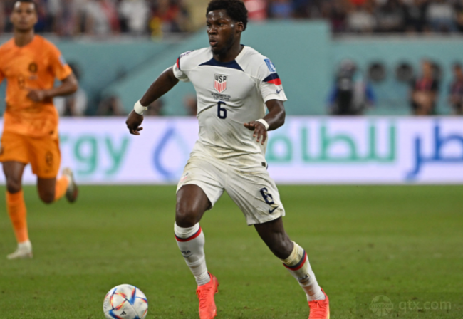 尤其在20 尤其在20